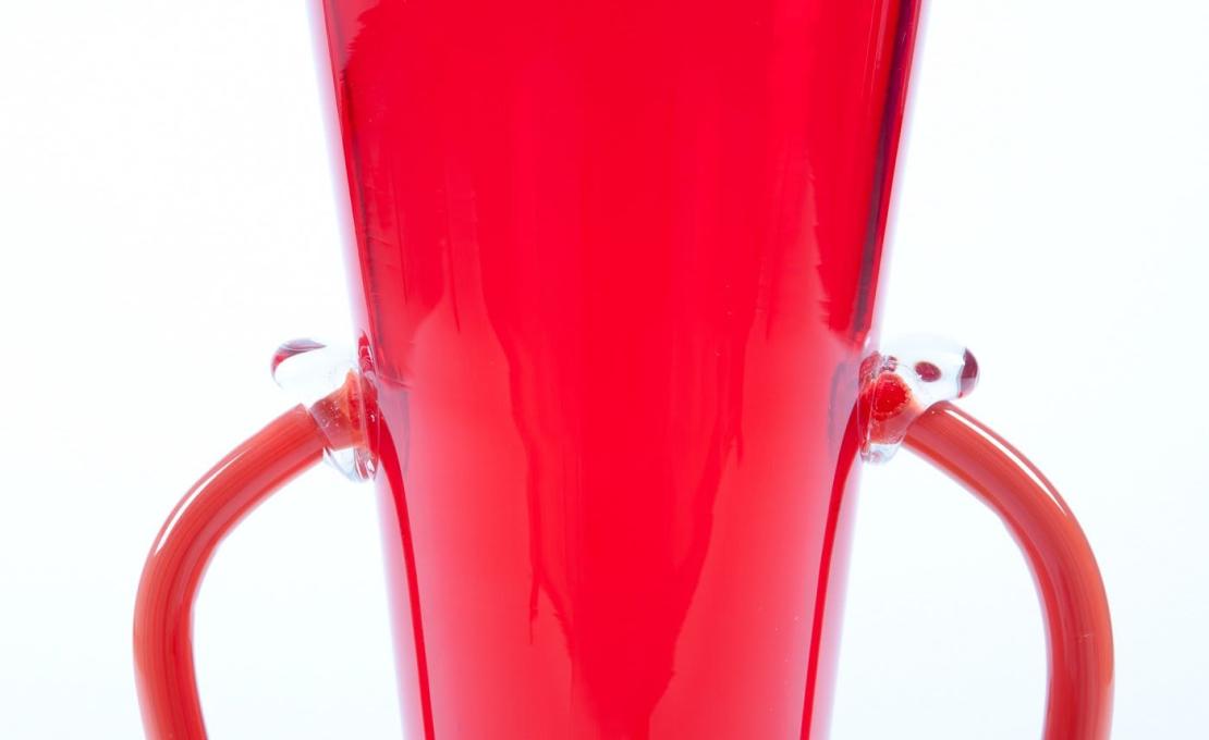 Декоративная Ваза от фабрики Memphis модель Sirio 