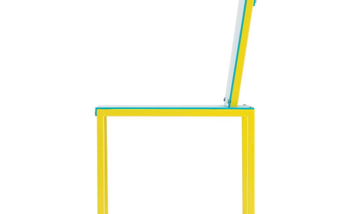 Стул от фабрики Memphis модель Primula 