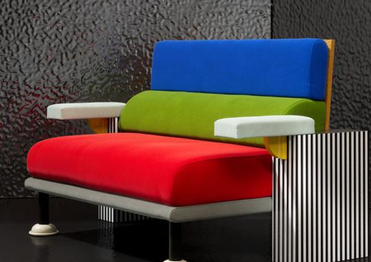 Диван от фабрики Memphis модель Lido 