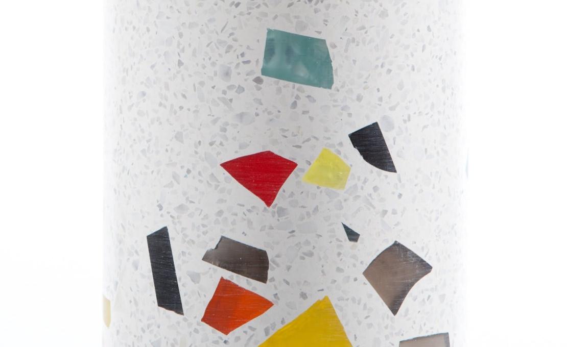 Журнальный столик от фабрики Memphis модель Kyoto 