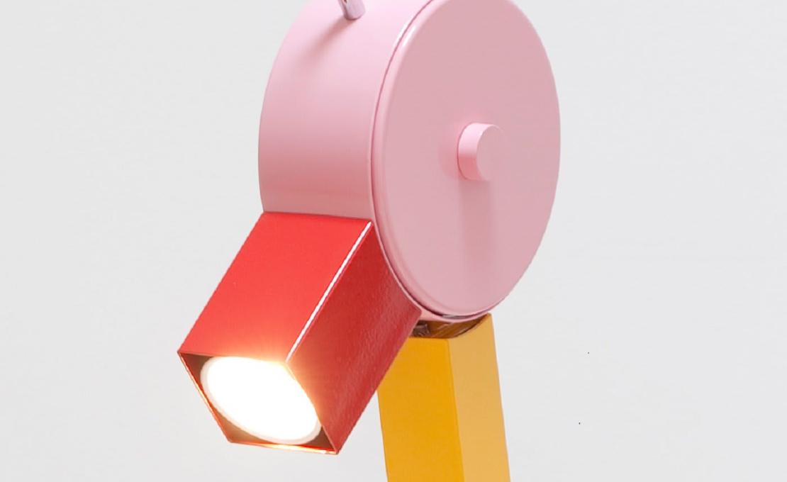 Настольная лампа от фабрики Memphis модель Tahiti 