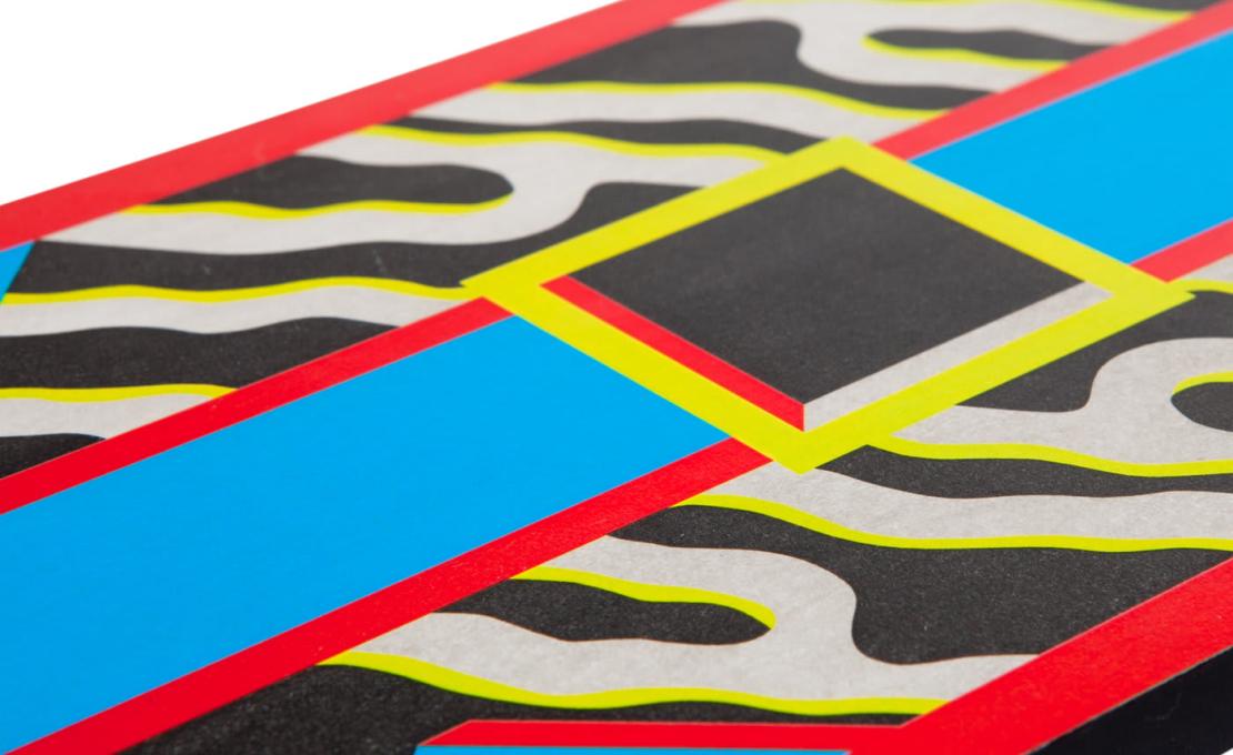 Стол обеденный от фабрики Memphis модель Madras 