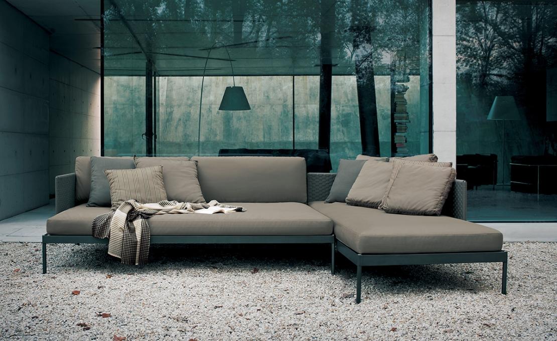 Уличный диван от фабрики Roda модель Basket Sofa