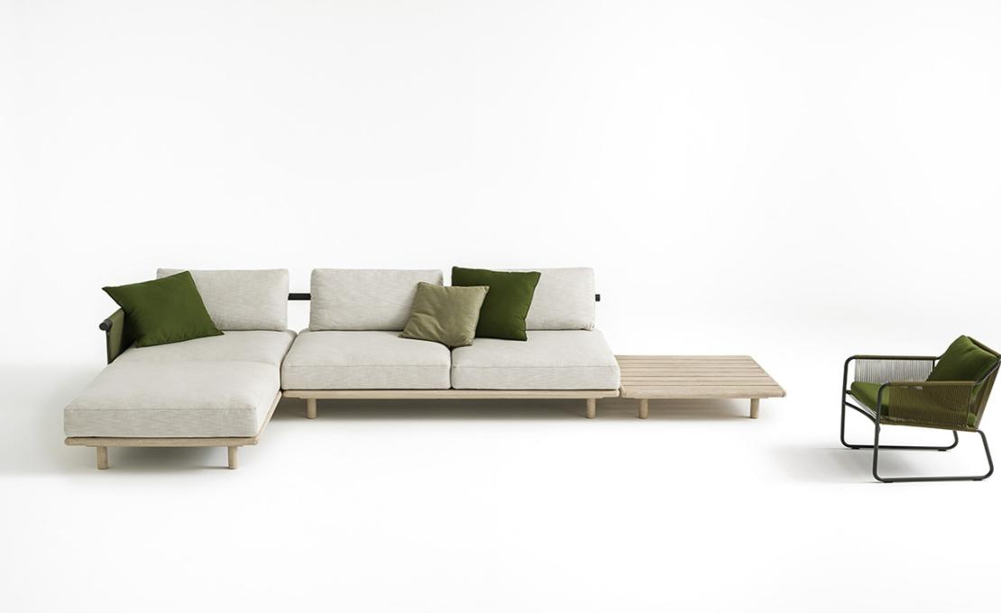 Уличный стол от фабрики Roda модель Eden 