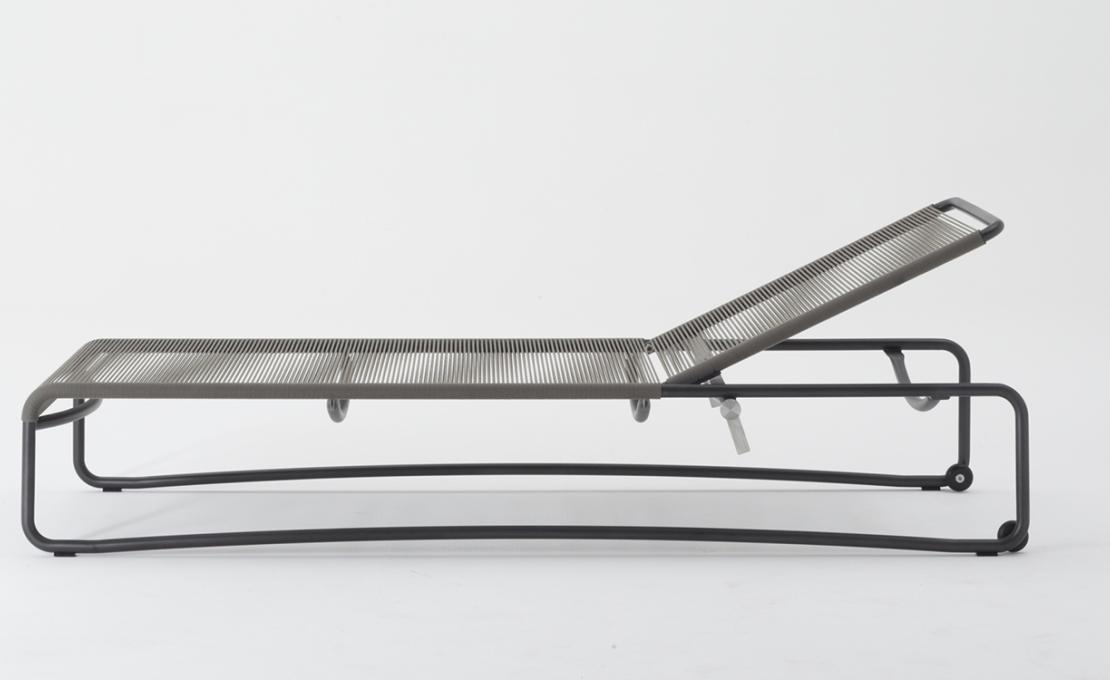 Шезлонг уличныйот фабрики Roda модель HRP304