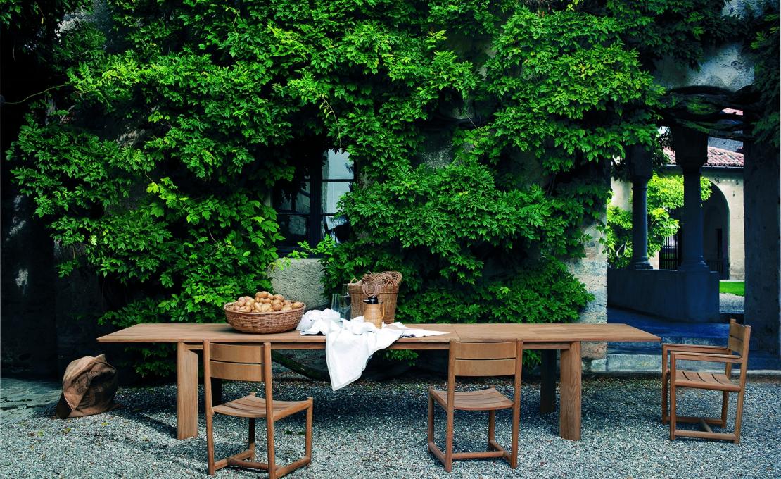 Уличный стол от фабрики Roda модель BRK002-01