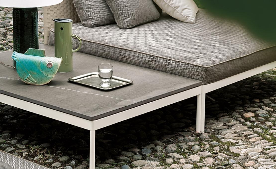 Уличный стол от фабрики Roda модель Basket 