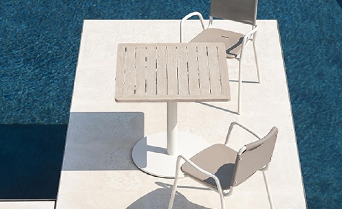 Уличное кресло от фабрики Roda модель GST001