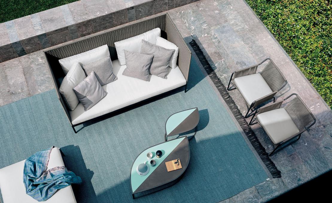 Уличный диван от фабрики Roda модель Basket Sofa