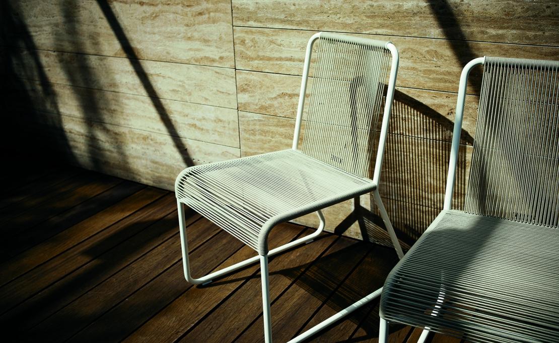 Уличный стул от фабрики Roda модель HRP349