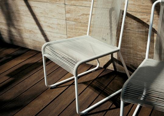 Уличный стул от фабрики Roda модель HRP349