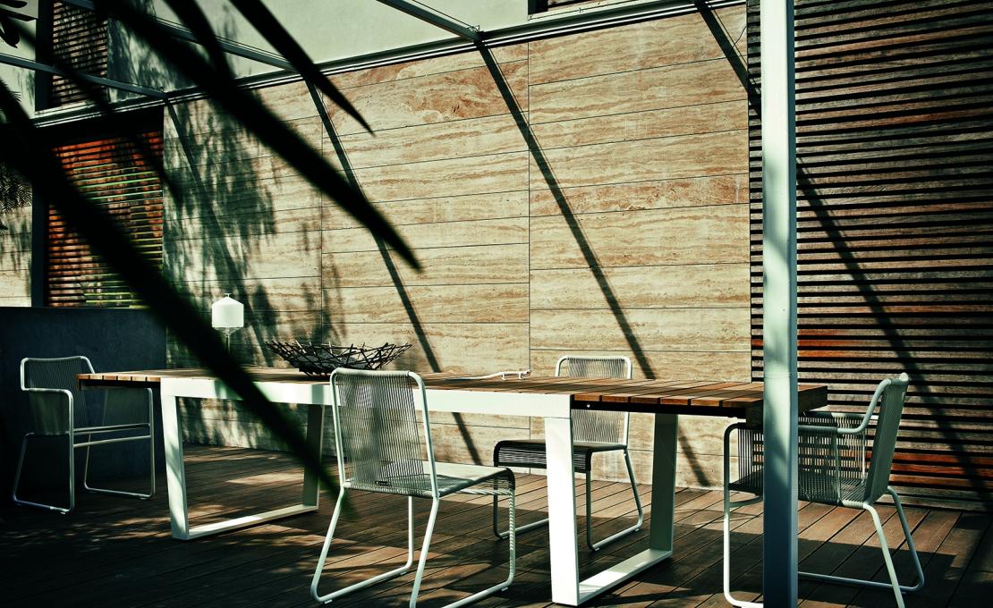 Уличный стул от фабрики Roda модель HRP349