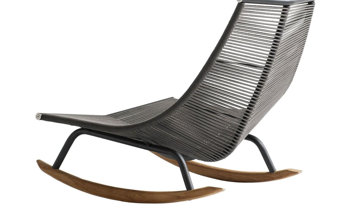 Уличное кресло от фабрики Roda модель LZE003