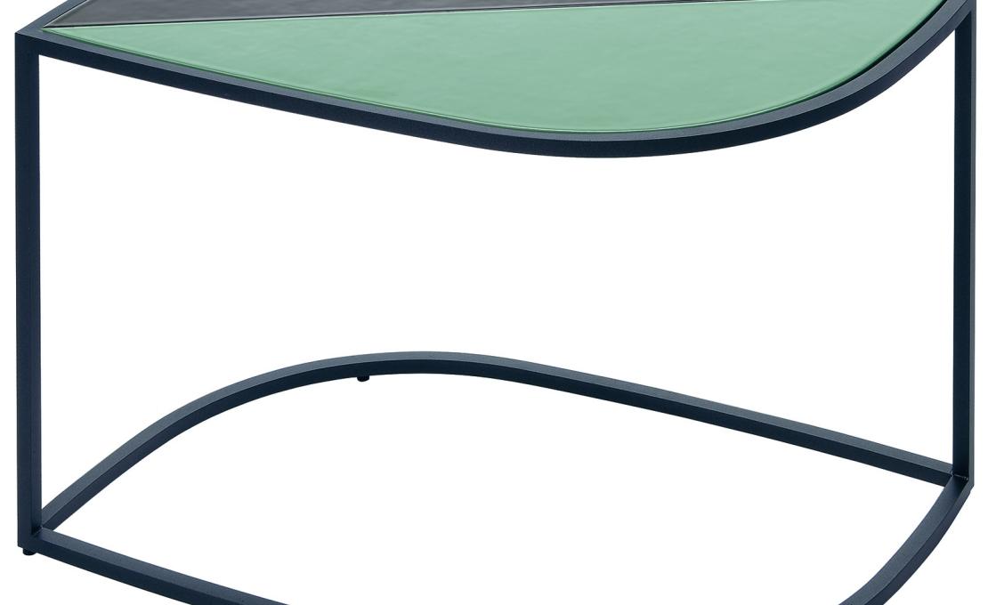 Уличный стол от фабрики Roda модель LEF001