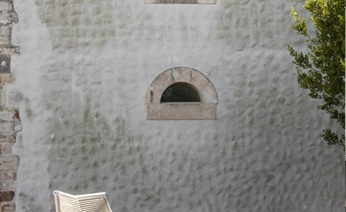 Уличное кресло от фабрики Roda модель LZE003