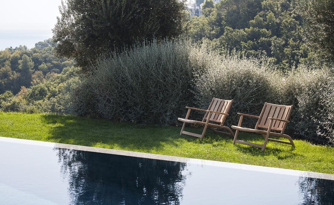 Уличное кресло от фабрики Roda модель LVN007-01