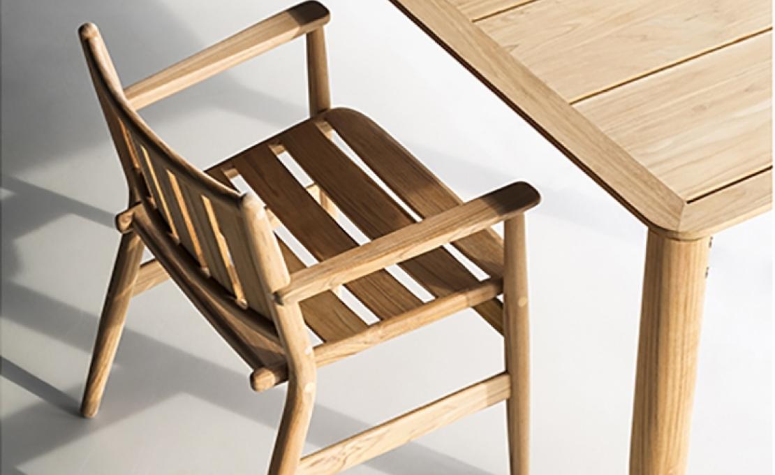 Уличное кресло от фабрики Roda модель LVN001-01