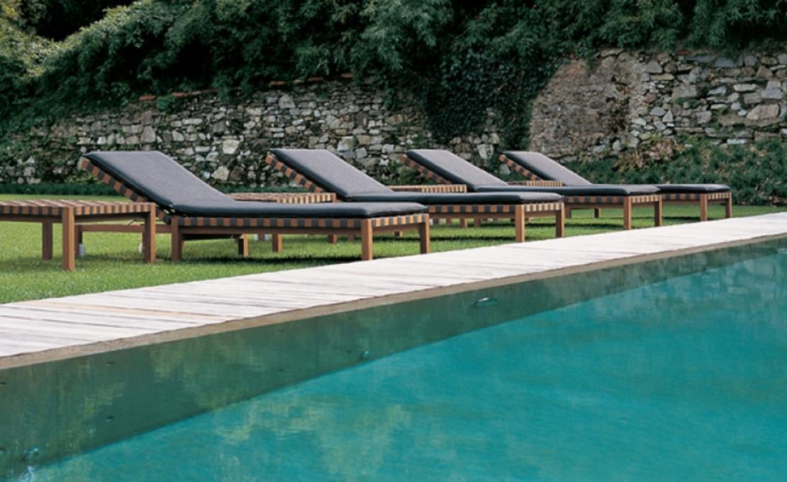 Шезлонг уличныйот фабрики Roda модель MST104-01