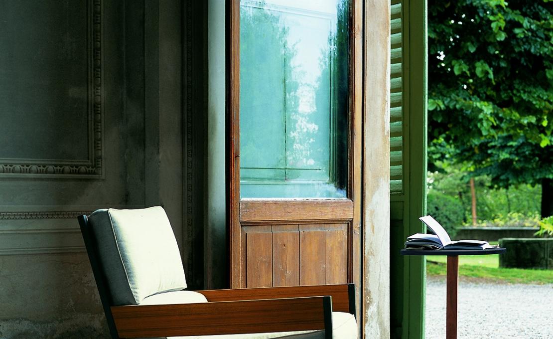 Уличное кресло от фабрики Roda модель NAP082