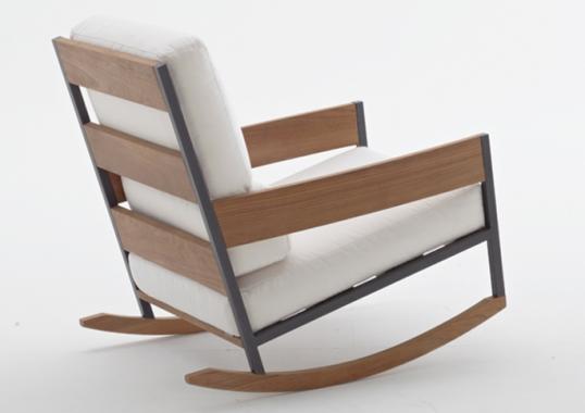 Уличное кресло от фабрики Roda модель NAP082