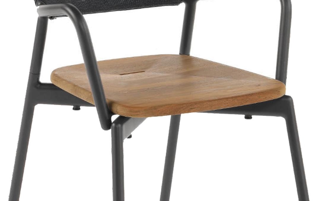 Уличное кресло от фабрики Roda модель PPR021