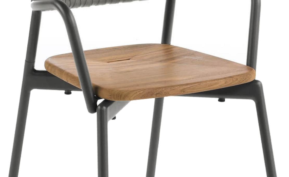 Уличное кресло от фабрики Roda модель PPR121