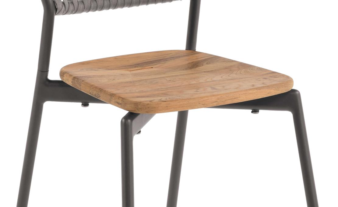 Уличный стул от фабрики Roda модель PPR120