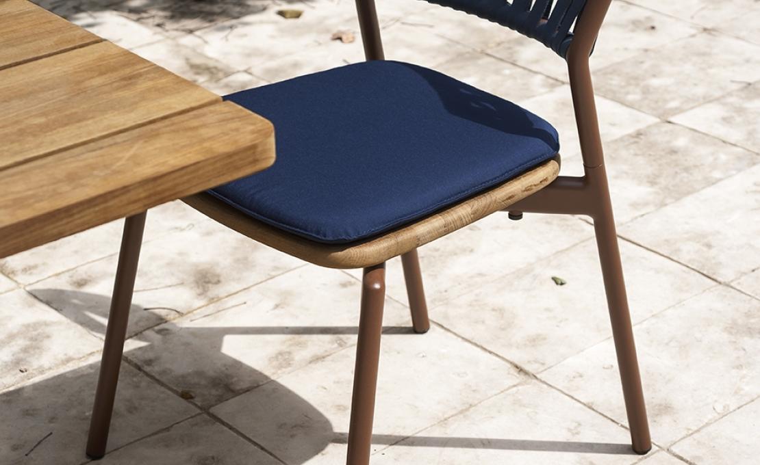 Уличный стул от фабрики Roda модель PPR120