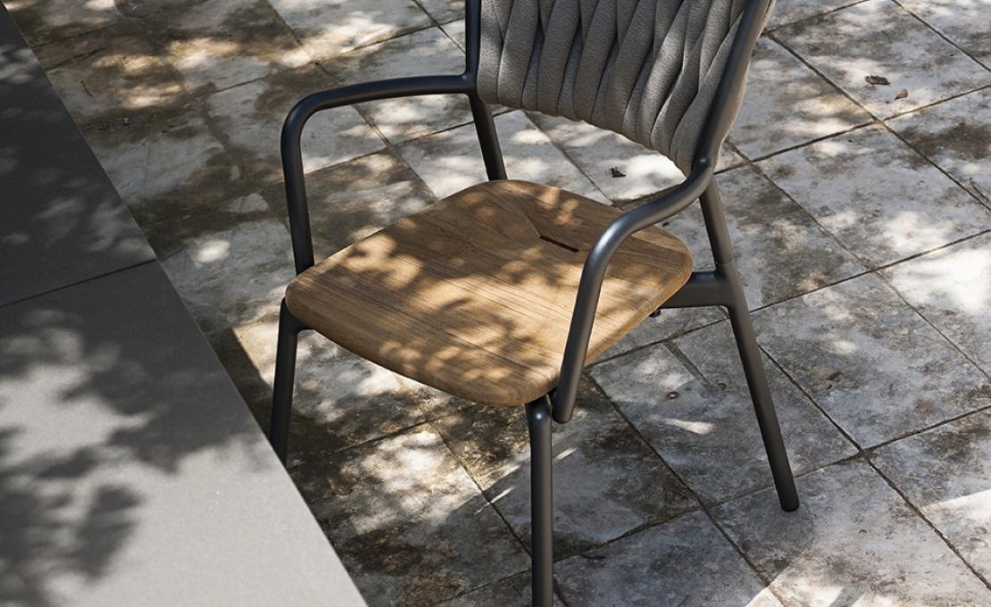 Уличное кресло от фабрики Roda модель PPR221