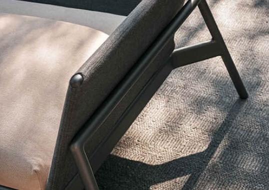 Уличный диван от фабрики Roda модель Piper Sofa