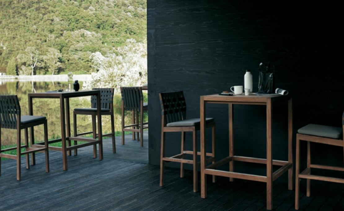 Уличный стол от фабрики Roda модель PLZ067-01