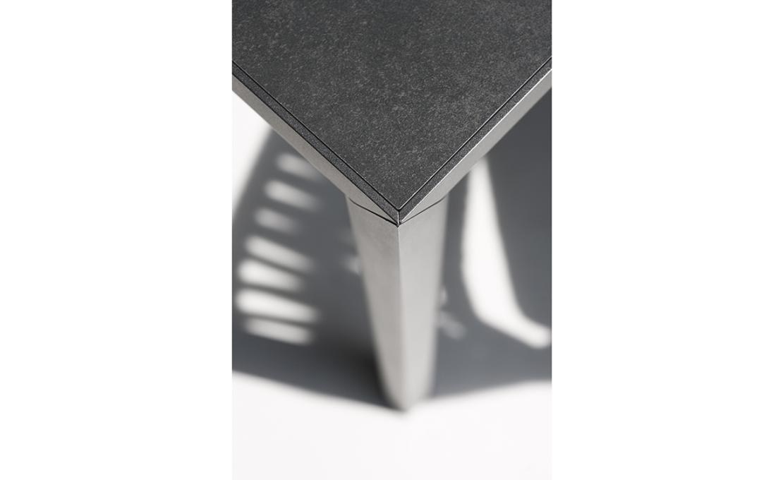 Уличный стол от фабрики Roda модель Plein Air Table