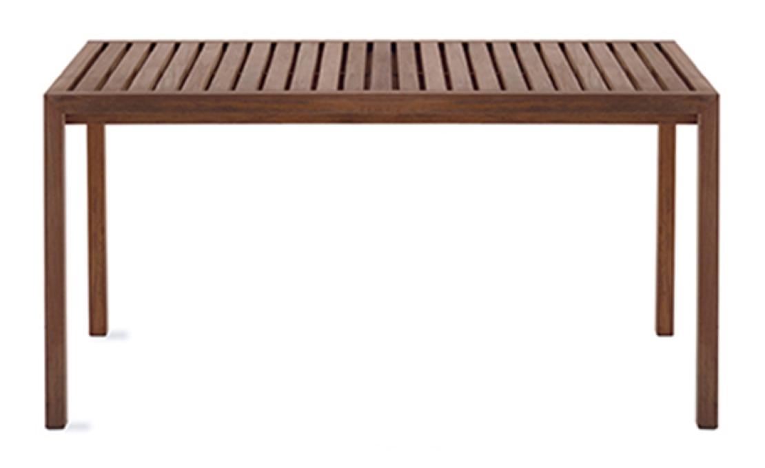 Уличный стол от фабрики Roda модель Plaza Table