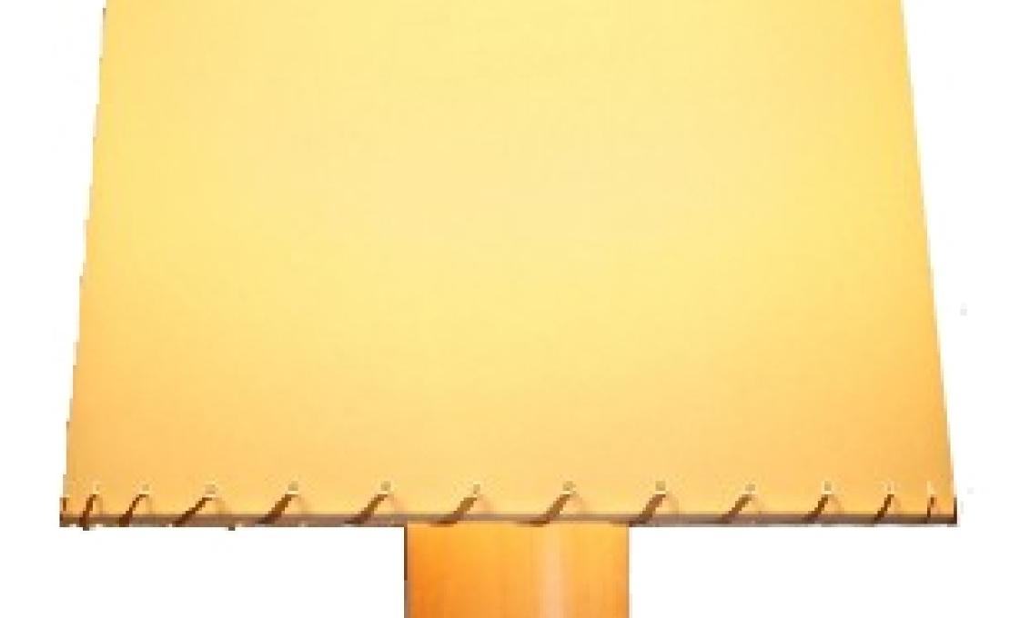 Настольная лампа от фабрики Santa&Cole модель BASTB0