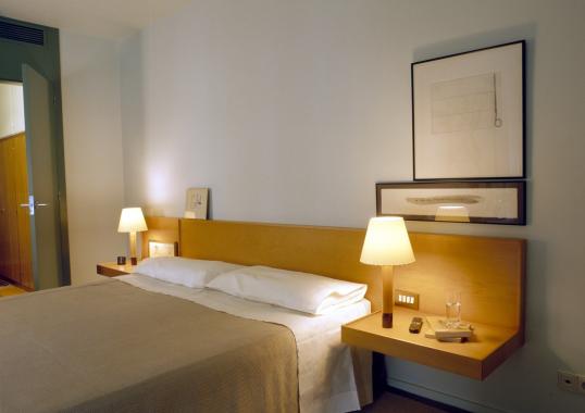 Настольная лампа Santa&Cole Básica M1 Table Lamp image 3