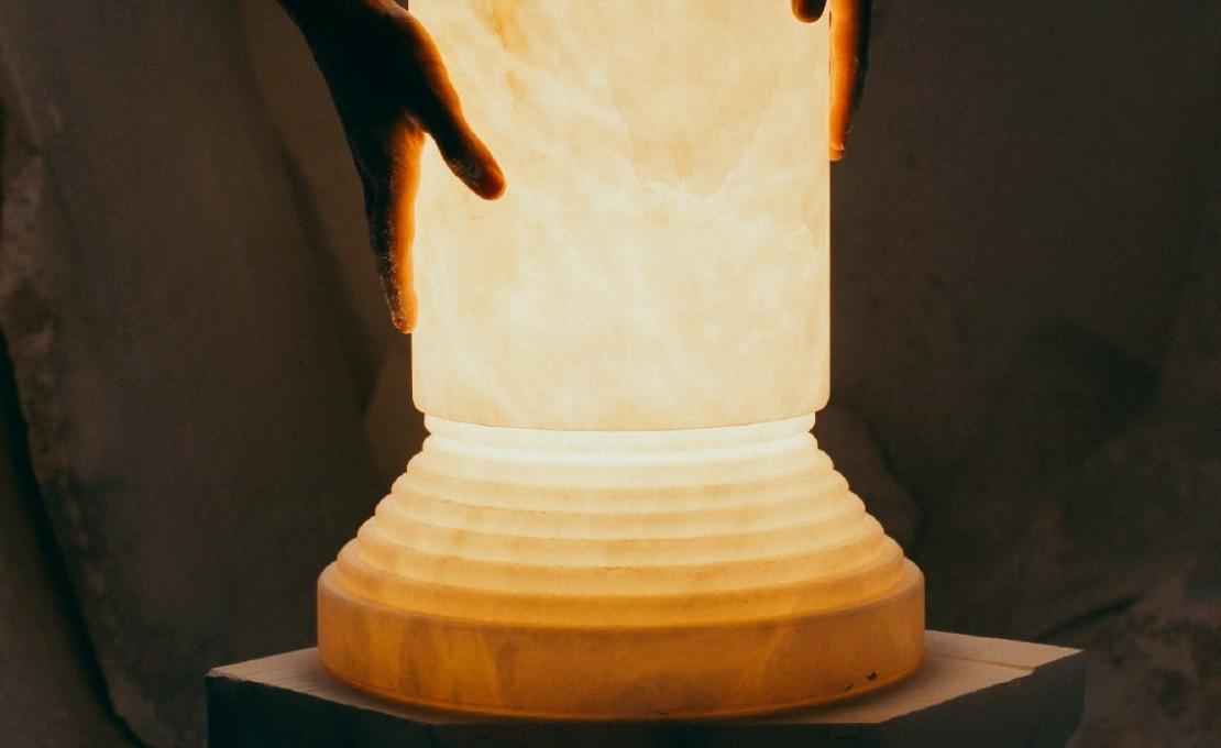 Настольная лампа от фабрики Santa&Cole модель BABTA01