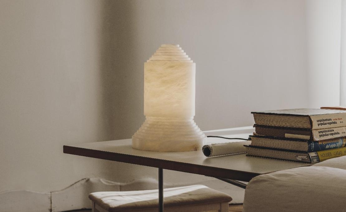 Настольная лампа от фабрики Santa&Cole модель BABTA01