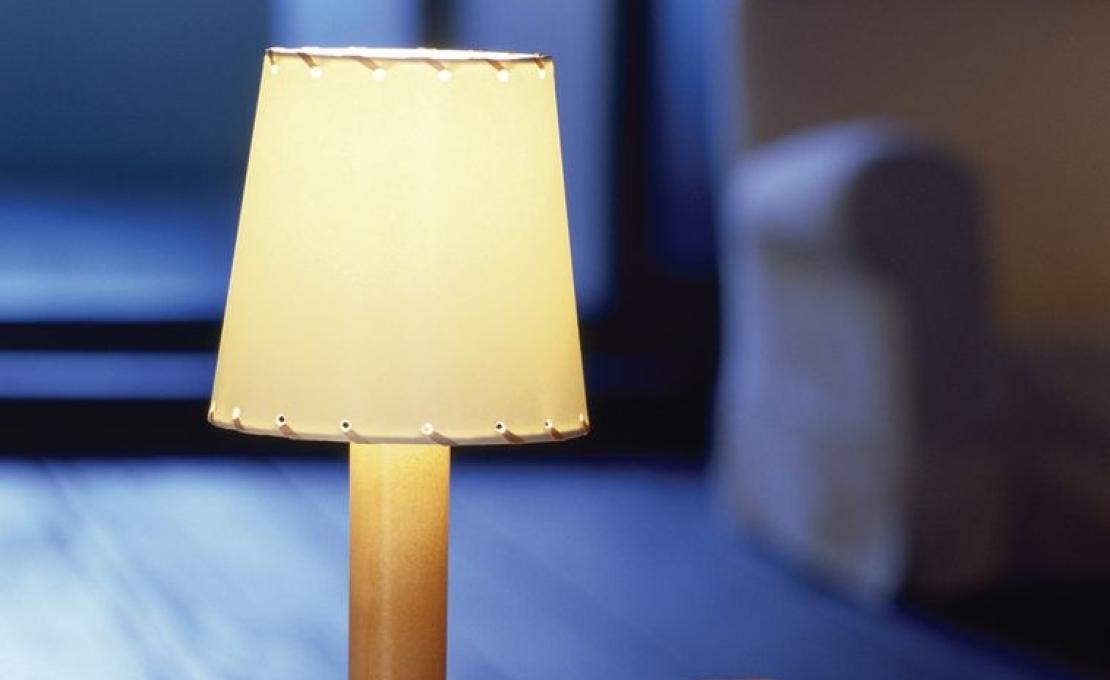 Настольная лампа от фабрики Santa&Cole модель Básica M1 Table Lamp