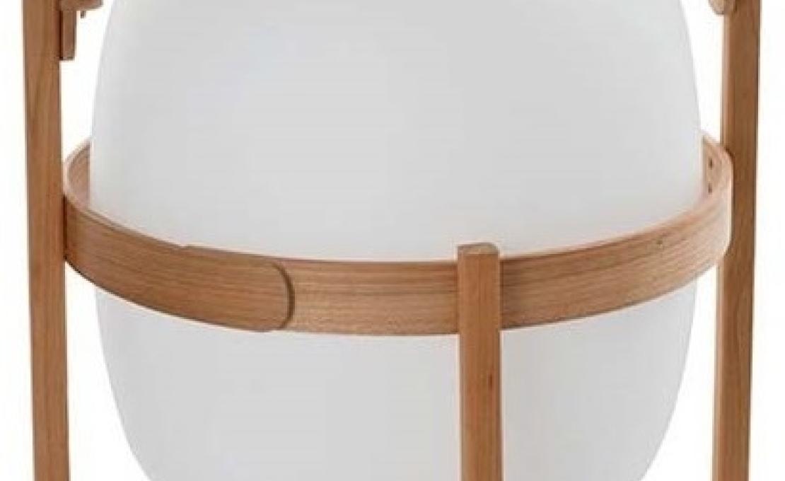 Настольная лампа от фабрики Santa&Cole модель CESTB0