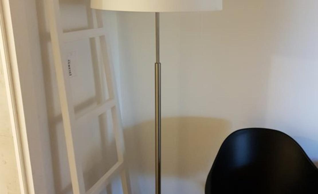 Торшер от фабрики Santa&Cole модель DIASB0