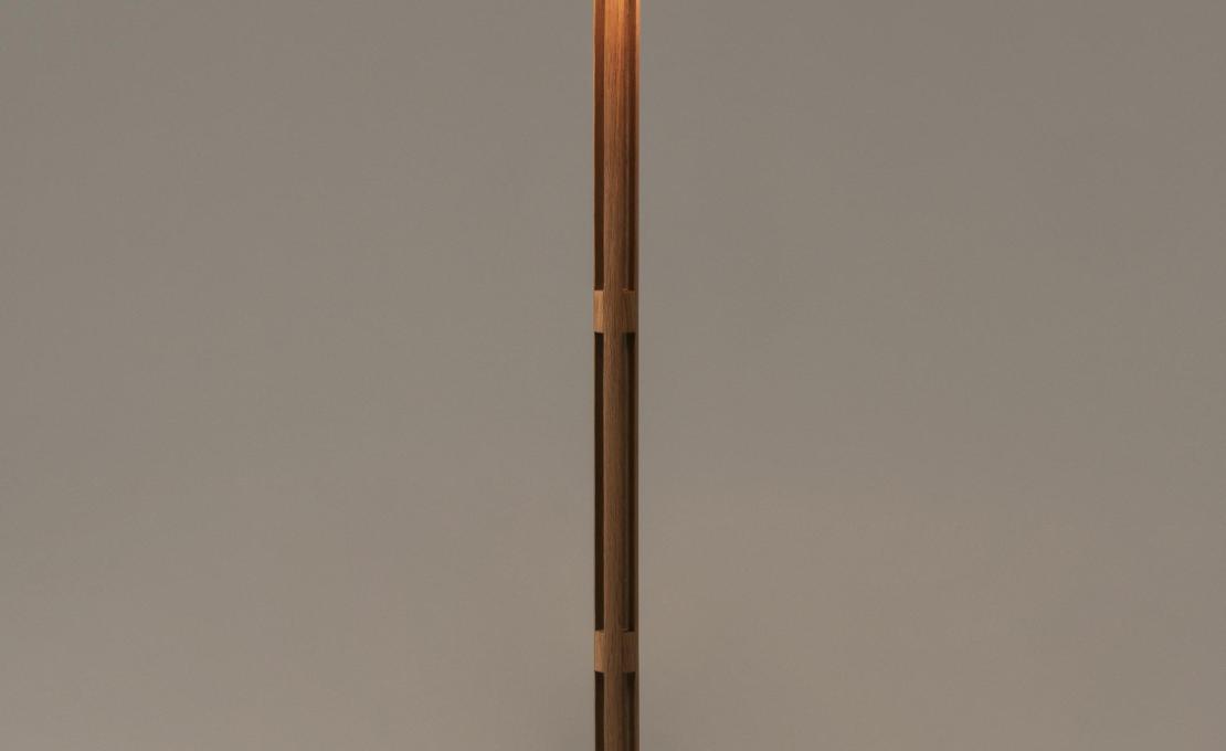 Торшер от фабрики Santa&Cole модель FADSA01