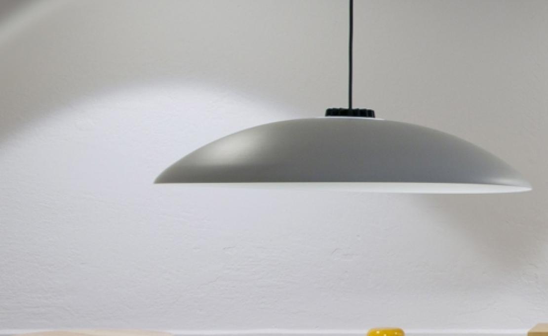 Подвесной светильник от фабрики Santa&Cole модель HHPPB