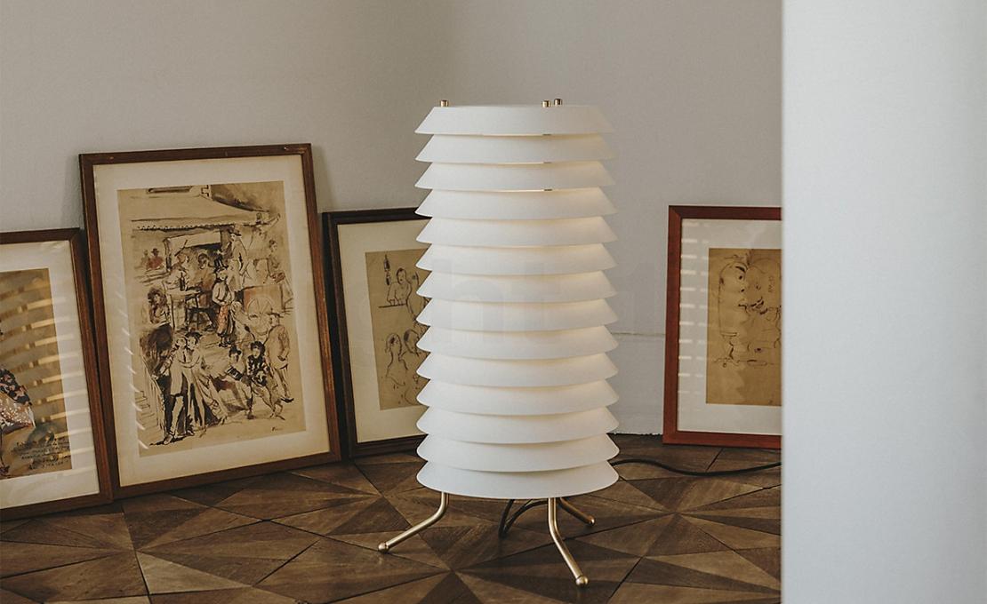 Торшер от фабрики Santa&Cole модель MAISA01