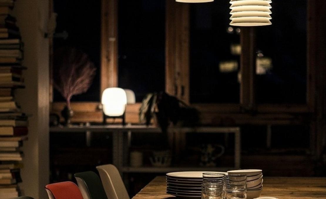 Подвесной светильник от фабрики Santa&Cole модель Maija Suspension Lamp