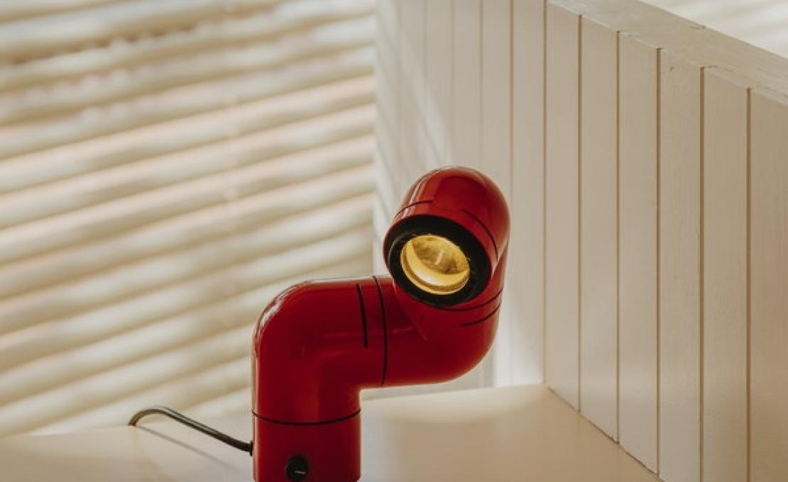 Настольная лампа от фабрики Santa&Cole модель TATTA0