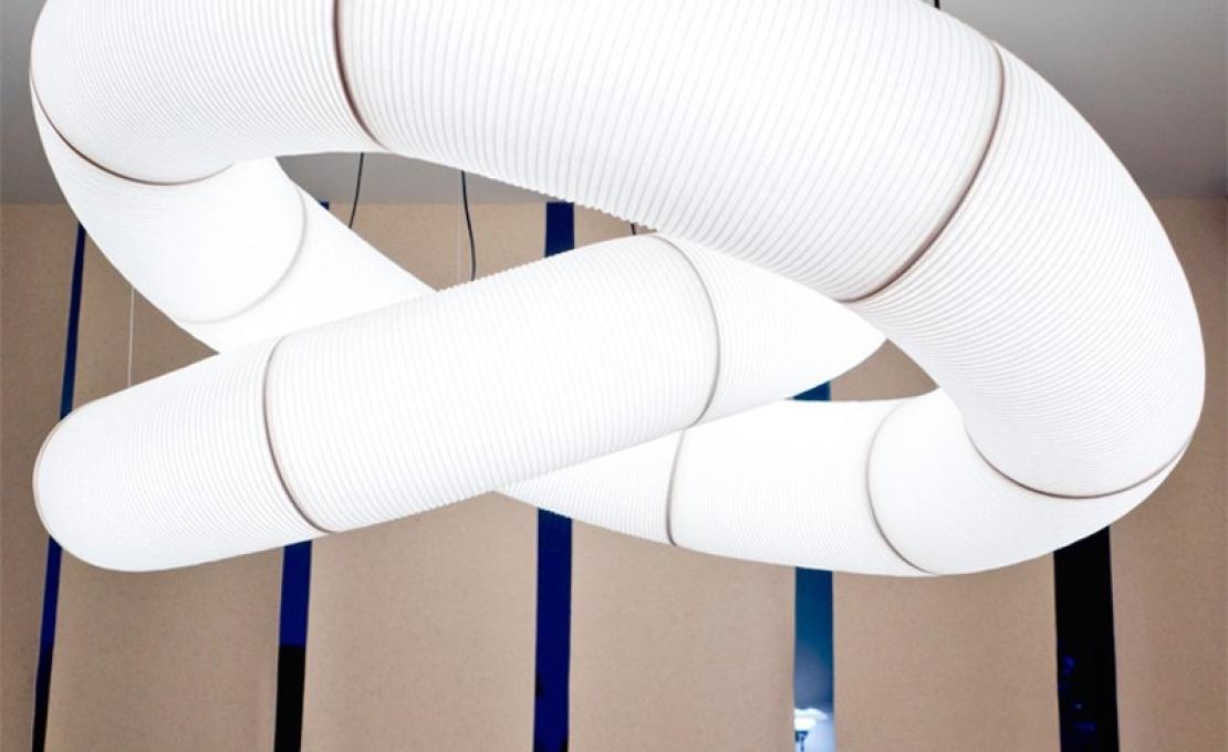 Подвесной светильник от фабрики Santa&Cole модель TKCPA0