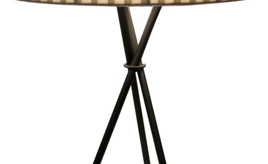 Настольная лампа от фабрики Santa&Cole модель Tripode Table Lamp