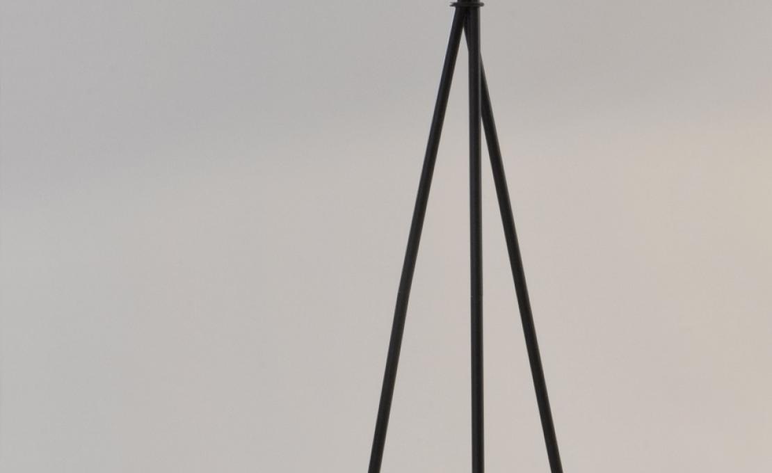 Торшер от фабрики Santa&Cole модель TRISA0