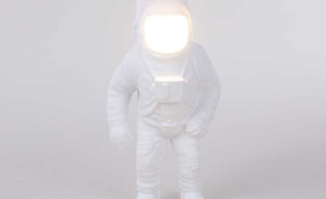 Настольная лампа от фабрики Seletti модель Flashing Starman-10939