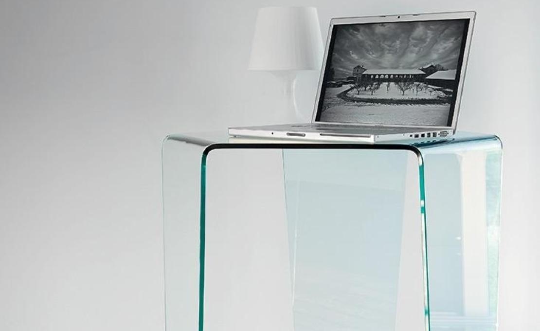 Журнальный столик от фабрики Sovet Italia модель 3 Feet 